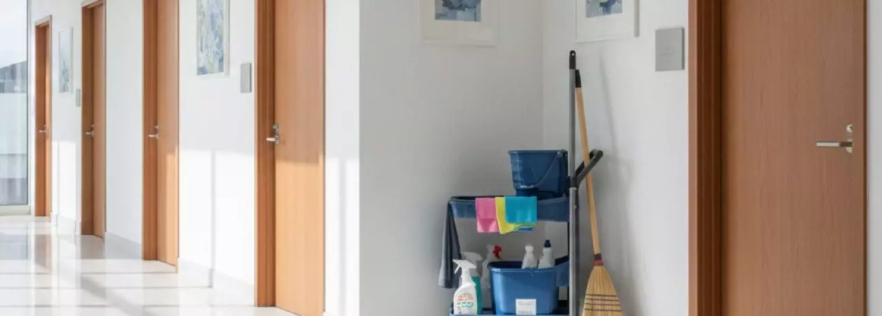 7 onboardingtips om schoonmaakmedewerkers sneller wegwijs te maken op locatie. 7 onboardingtips om schoonmaakmedewerkers sneller wegwijs te maken op locatie.